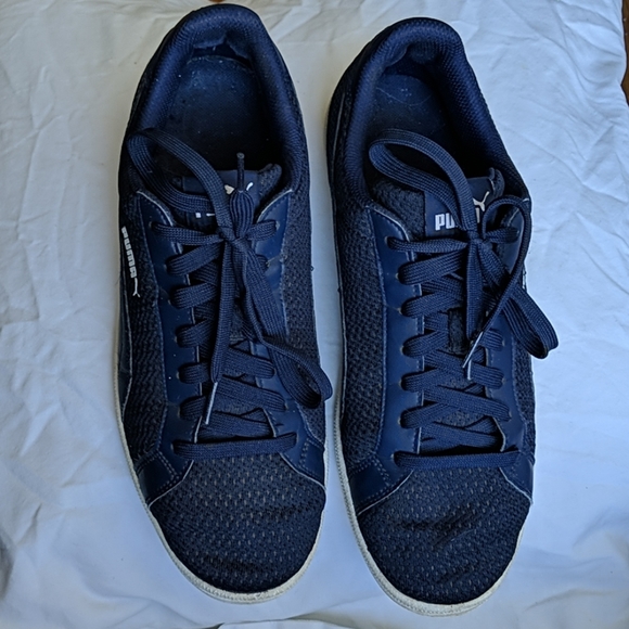 puma canvas sneakers